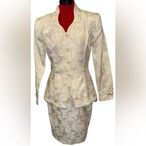 Scott McClintock Vintage 80s Ivory Brocade Skirt Suit Size 8 Pearl Lace Damask